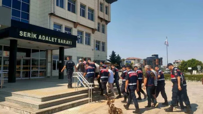 Serik’te aranan 7 hükümlü JASAT ekiplerince yakalandı