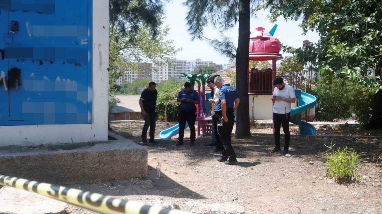 Tartıştığı kişiyi bacağından vurdu, başında bekledi