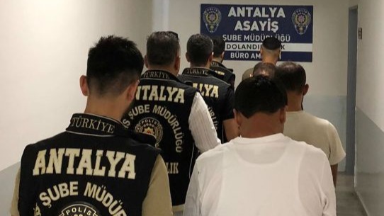 1 milyon 736 bin TL'lik dolandırıcılığa 4 tutuklama