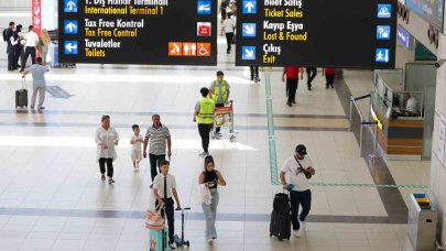 Antalya turizmde rekor tazeledi