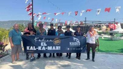 Antalya’da ’KADES’ ve ’Kadına El Kalkamaz’ etkinliğiyle bin vatandaşa bilgilendirme yapıldı