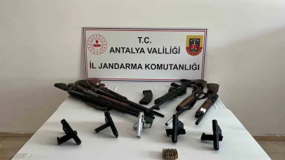 Serik’te kaçak silah operasyonu