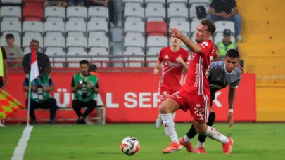 Trendyol Süper Lig: Antalyaspor: 1 - Fatih Karagümrük: 2 (Maç sonucu)