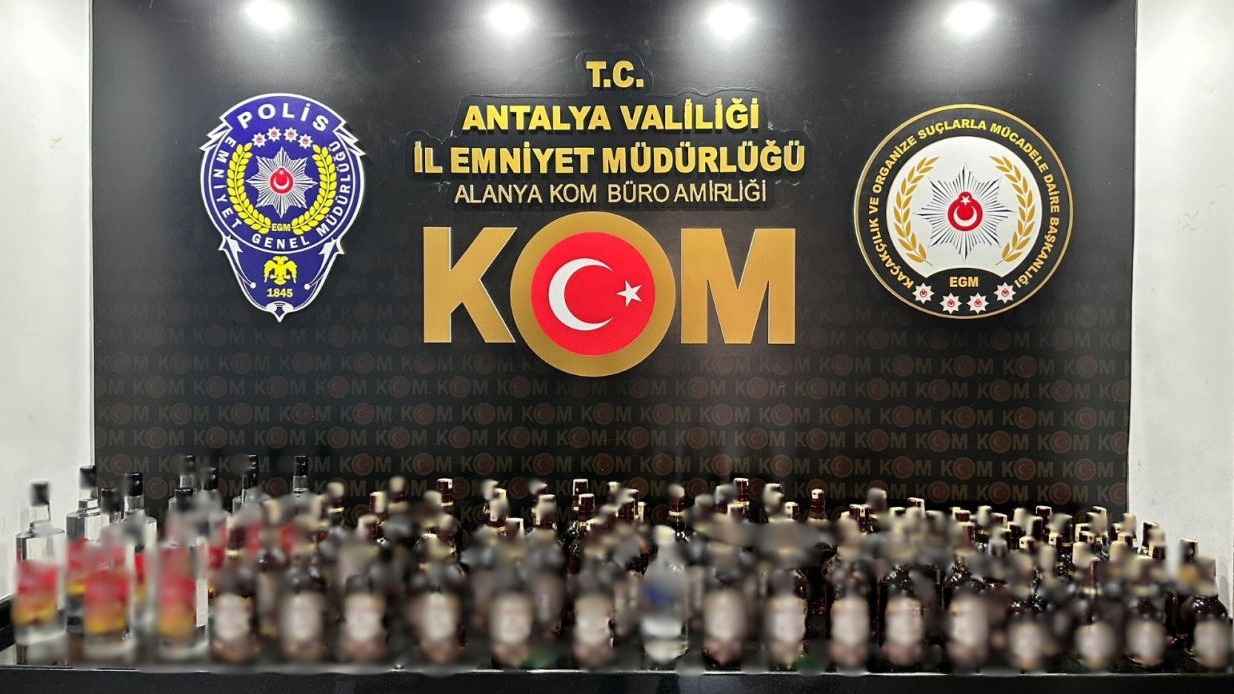 Antalya'da kaçakçılık operasyonu