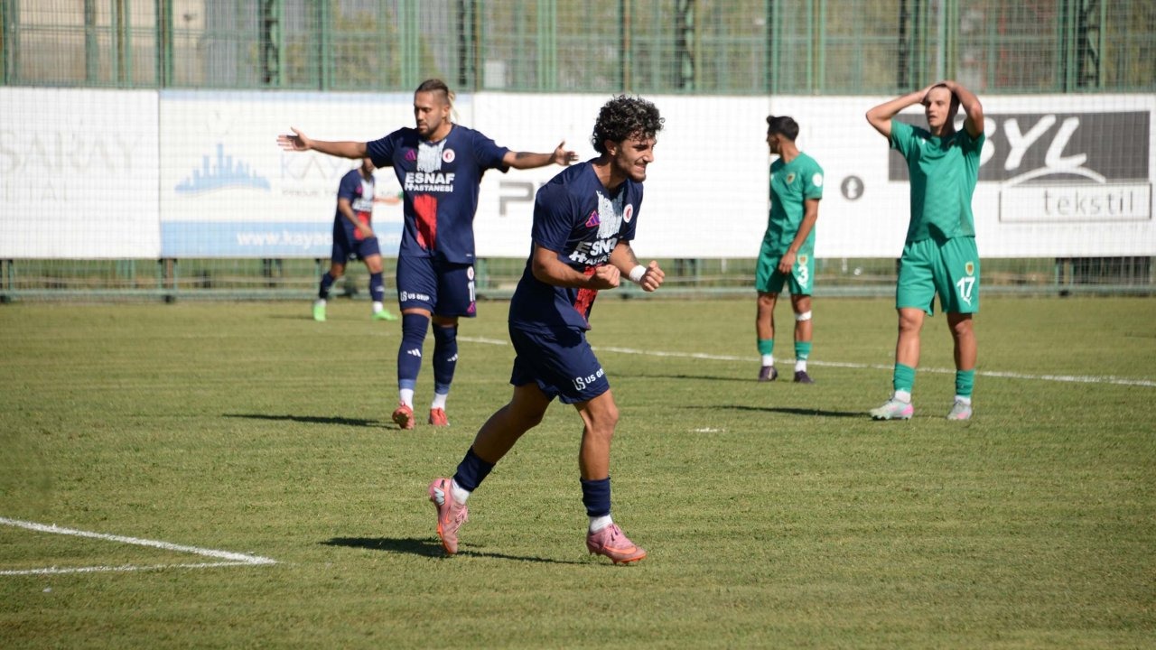 Fethiyespor kupada tam yol