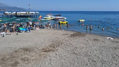 Kemer'deki halk plajına denetim