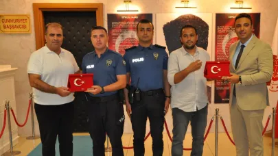 Başsavcı Korkmaz'dan polislere plaket