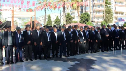 Gazi törende baygınlık geçirdi