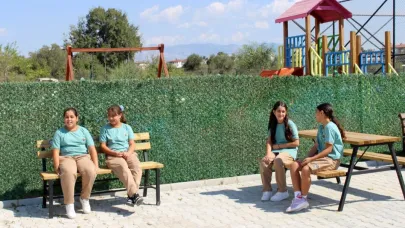 Büyükşehir'den bank ve piknik masası desteği