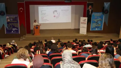 Antalya Teknokent Uluslararası Burs ve Araştırma Destekleri Bilgilendirme Toplantısı düzenlendi