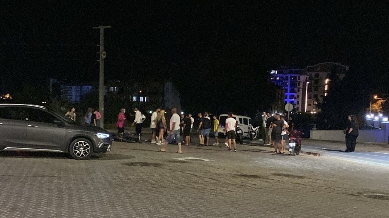 Antalya’da motosikletle otomobil çarpıştı: 1 yaralı