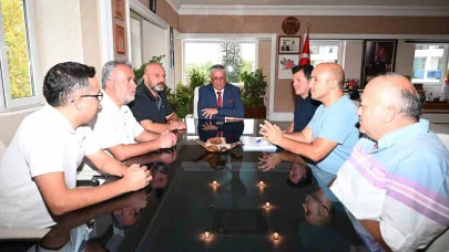 Kemer’de kadrolu işçileri kapsayan toplu iş sözleşmesi imzalandı