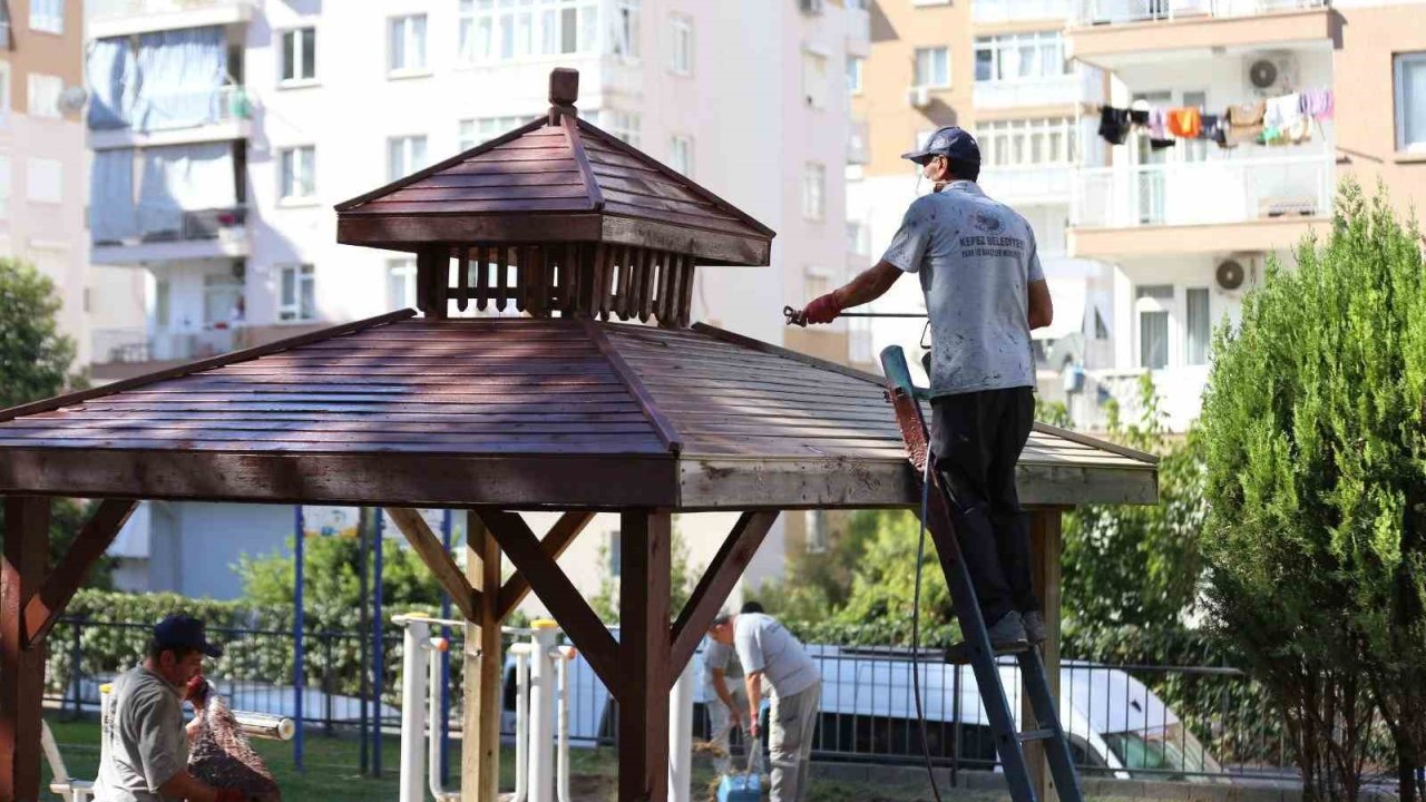 Kepez Belediyesi Esentepe’de yaptığı yenileme çalışmalarıyla bölgeye modern bir çehre kazandırdı