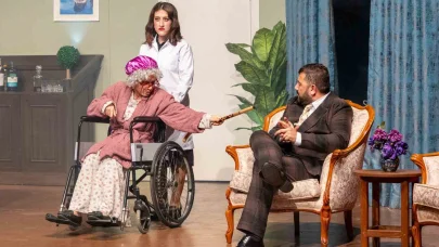 Manavgat Belediyesi Kent Tiyatrosu oyuncu adayı sınavı başvuruları başladı