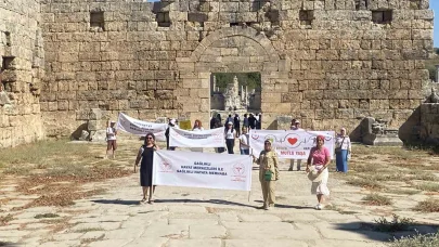 Perge’de sağlık için yürüdüler