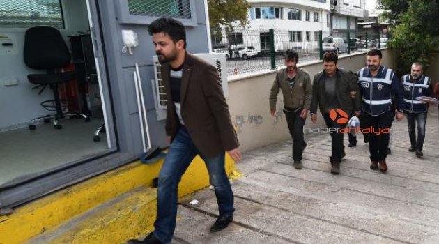 250 TL'yi çaldı boş cüzdanı bıraktı
