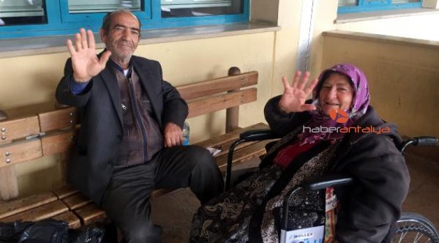 47 yıllık eşine böbreğini verdi