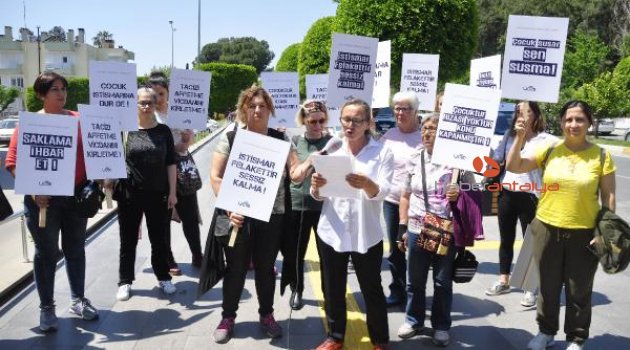 5 yaşındaki kızına cinsel istismardan yargılanıyor