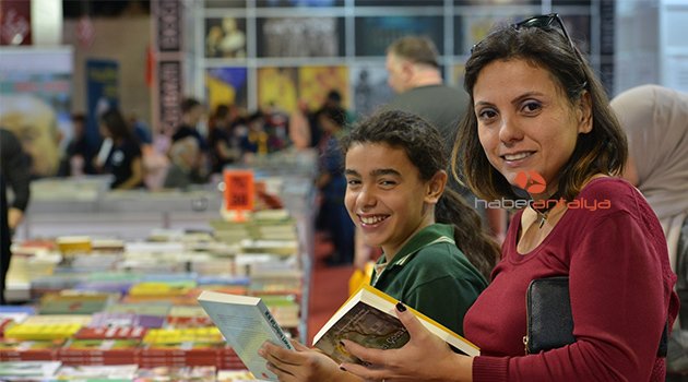 8. Antalya Konyaaltı Kitap Fuarı, yeni yerinde