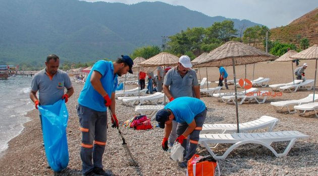 9 günlük tatilin ardından Adrasan sahili temizlendi