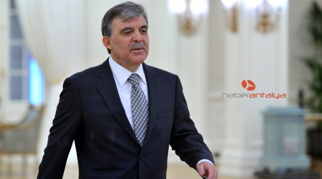 Abdullah Gül'den KHK yorumu: Ümit ediyorum...