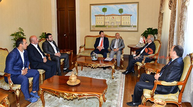 AHISKALI TÜRKLER’DEN VALİ KARALOĞLU’NA ZİYARET