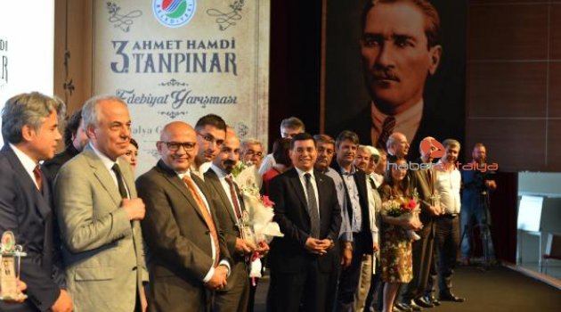 Ahmet Hamdi Tanpınar ödülleri sahiplerini buluyor