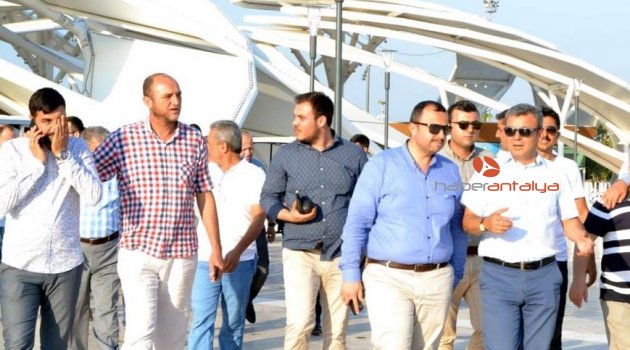 AK Parti heyeti EXPO’yu gezdi