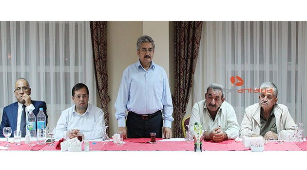 Ak Parti'den muhtarlarla buluşma