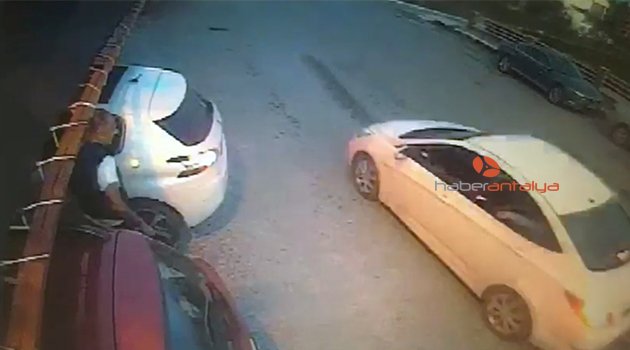 Ak Partili eski başkana silahlı saldırı güvenlik kamerasında
