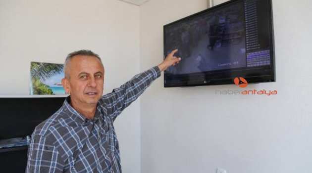 Akaryakıt istasyonunda 400 lirasını düşürdü