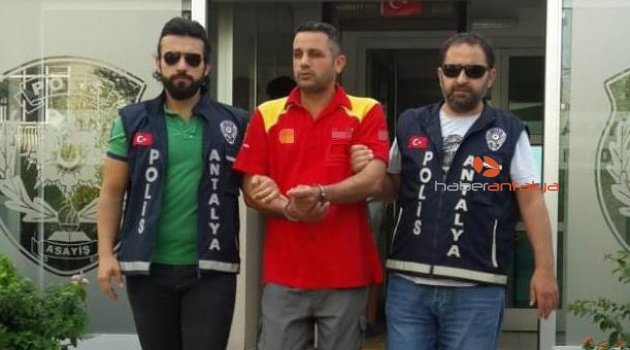 Akaryakıt istasyonunda görevi kötüye kullanmaktan gözaltına alındı