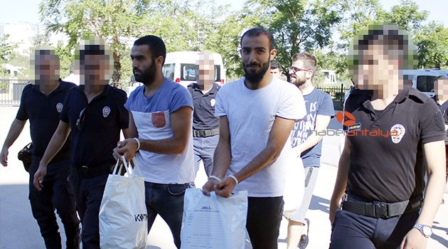 AKDENİZ ÜNİVERSİTESİ’NDE TERÖR OPERASYONU