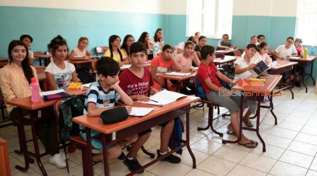 AKMEK'in yaz kursları başladı