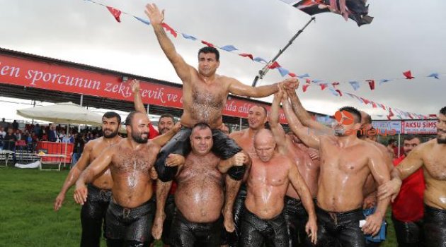 Aksu'da başpehlivan belli oldu