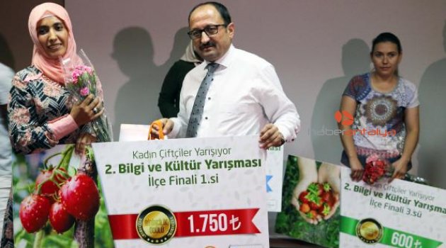 Aksulu kadın çiftçiler yarıştı