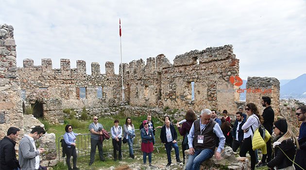 Alanya Belediyesi ile Anadolu Jet, iç pazarın hareketlenmesi için işbirliği yapıyor