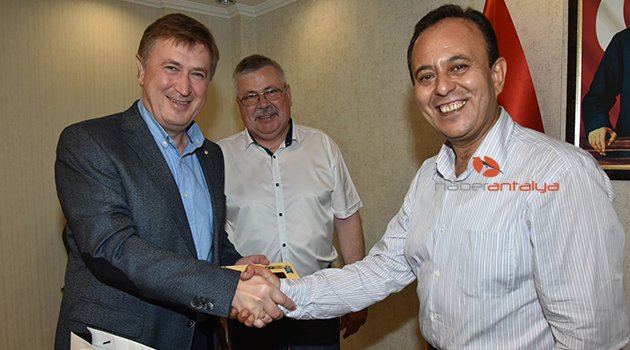 Alanya Belediyesi'ne Litvanyalı kardeşinden ziyaret