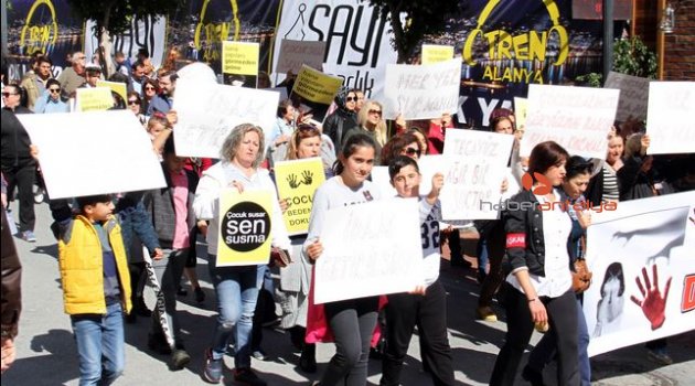 Alanya’da çocuk istismarına tepki yürüyüşü