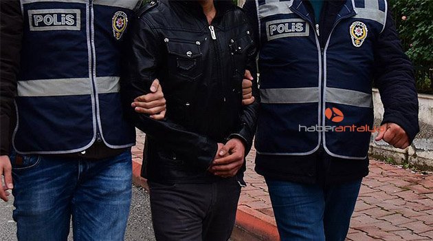 Alanya’da uyuşturucu operasyonu: 2 gözaltı