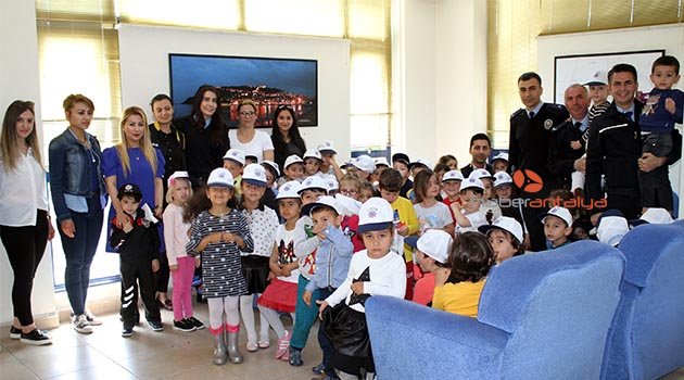 Alanya Emniyeti’nin en renkli ziyaretçileri