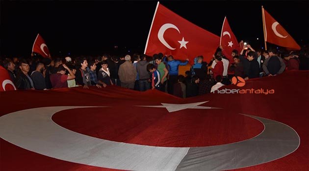 ALANYA ŞEHİDİNİ TEKBİRLERLE KARŞILADI