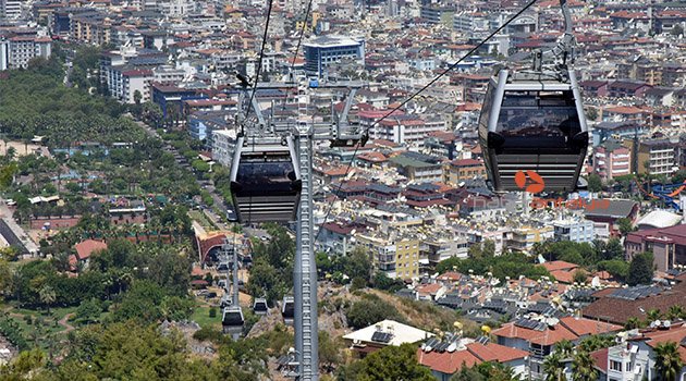Alanya Teleferik ilk gününde rekor yolcu taşıdı