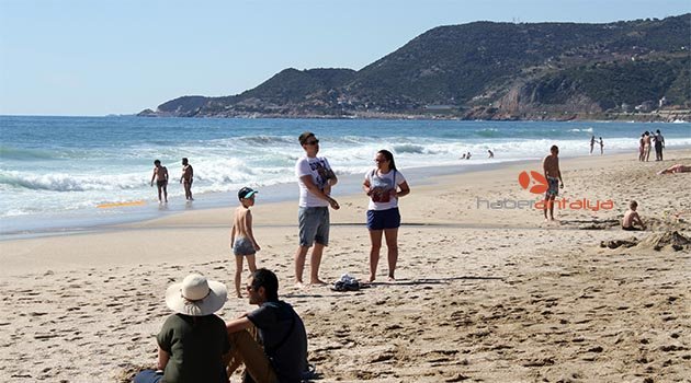 Alanya’ya yaz erken geldi