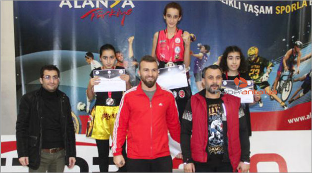 Alanya'da muay thai heyecanı sona erdi
