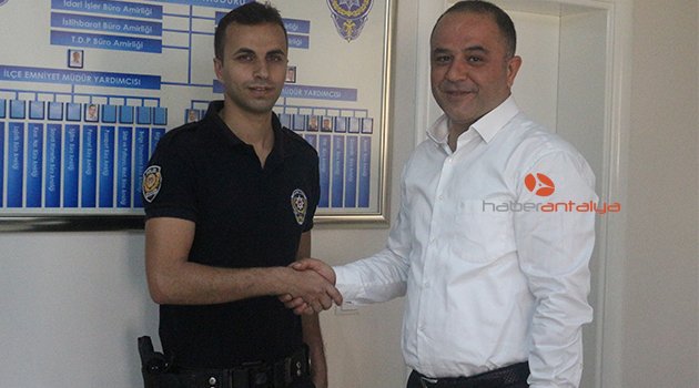 ALANYA'DA YILIN POLİSİ ALTINLA ÖDÜLLENDİRİLDİ