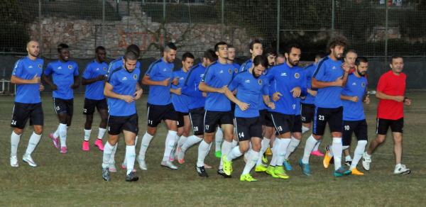 ALANYASPOR ÇIKIŞ ARIYOR