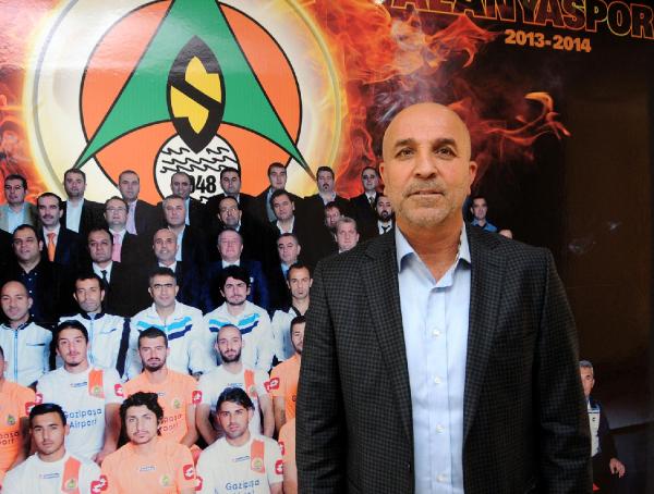 ALANYASPOR HAKEMİ ELEŞTİRDİ