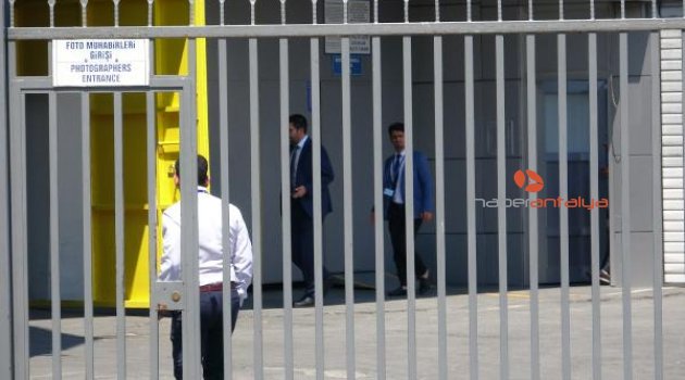 Ali Koç bugünü kulüp personeline ayırdı