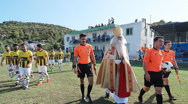'Alman Noel Baba' sahaya indi